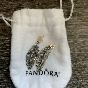 Pandora earring